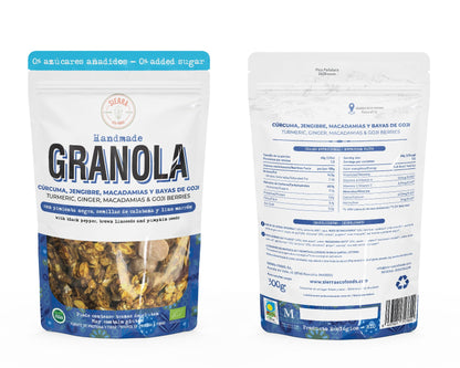 GRANOLA DE CÚRCUMA, JENGIBRE, MACADAMIAS Y BAYAS DE GOJI
